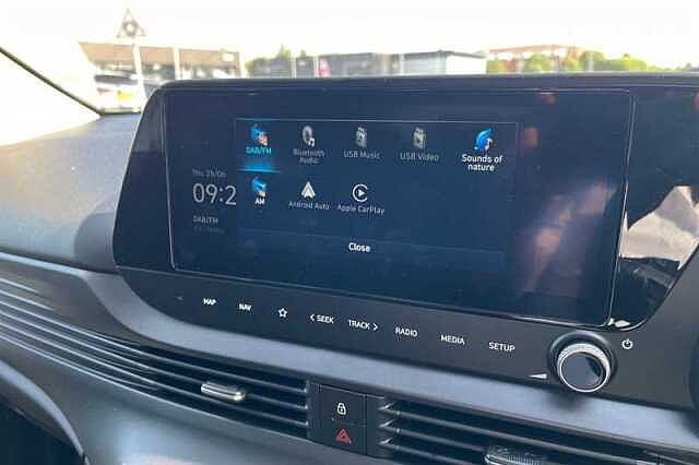 Hyundai BAYON 1.0 T-GDi Tech Line SUV 5dr Petrol DCT Euro 6 (s/s) (90 ps) White