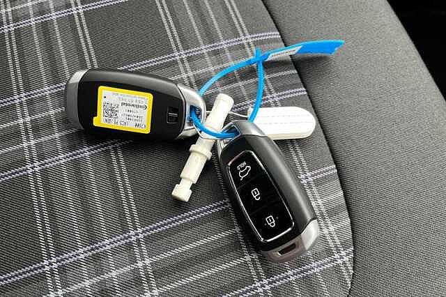 Hyundai I10 1.2 Premium Hatchback 5dr Petrol Auto Euro 6 (s/s) (79 ps) Grey