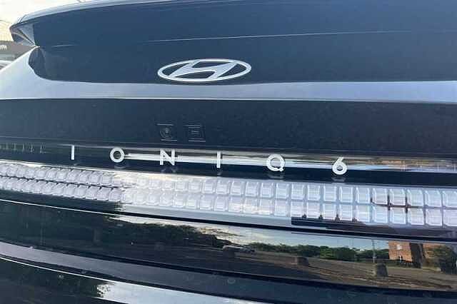 Hyundai IONIQ 6 77.4kWh Ultimate Saloon 4dr Electric Auto (228 ps)