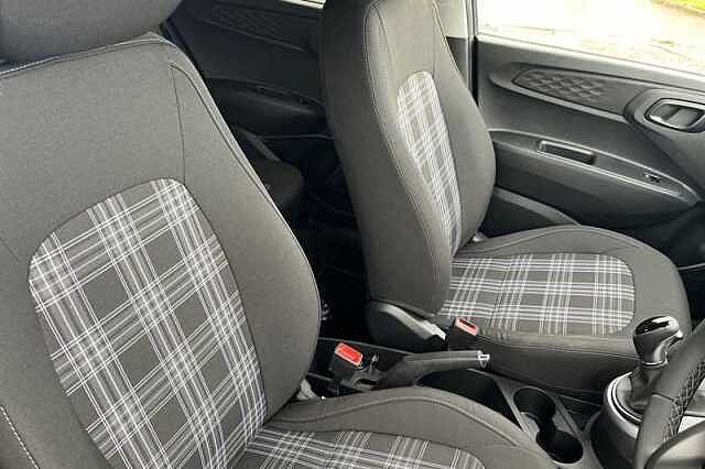 Hyundai I10 1.2 Premium Hatchback 5dr Petrol Auto Euro 6 (s/s) (79 ps) Grey