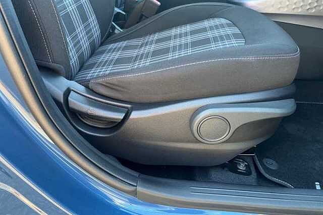 Hyundai I10 1.2 Premium Hatchback 5dr Petrol Auto Euro 6 (s/s) (79 ps)