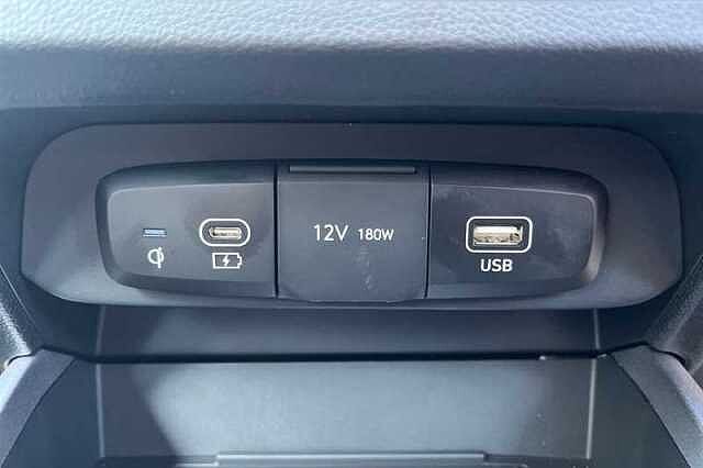 Hyundai I10 1.2 Premium Hatchback 5dr Petrol Auto Euro 6 (s/s) (79 ps)