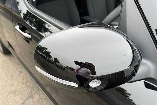 Hyundai INSTER Long Range 49kWh 02 SUV 5dr Electric Auto (115 ps) Black