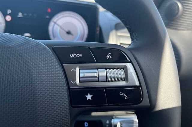 Hyundai INSTER Long Range 49kWh 02 SUV 5dr Electric Auto (115 ps)