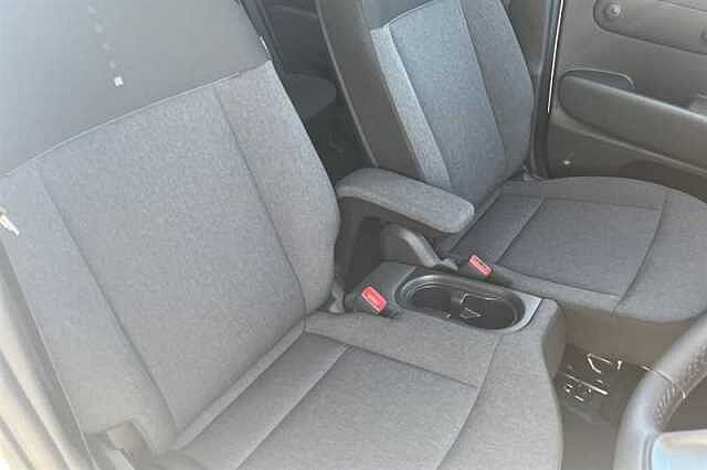 Hyundai INSTER Long Range 49kWh 02 SUV 5dr Electric Auto (115 ps)