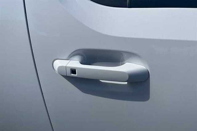 Hyundai INSTER Long Range 49kWh 02 SUV 5dr Electric Auto (115 ps)