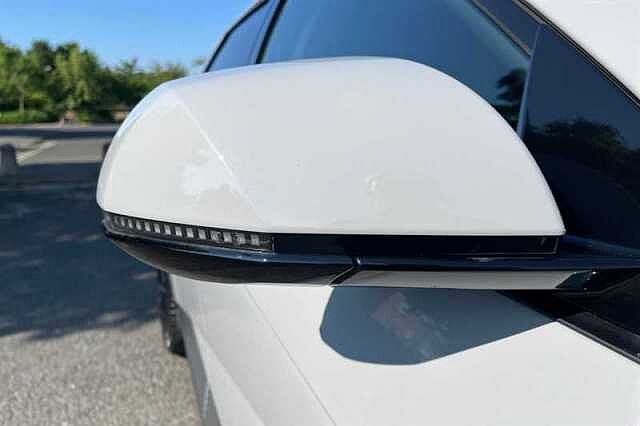 Hyundai IONIQ 5 84kWh Ultimate Hatchback 5dr Electric Auto AWD (325 ps)