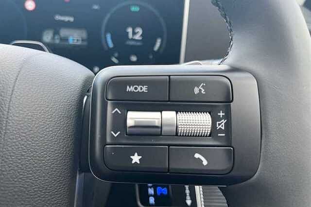 Hyundai SANTA FE 1.6 T-GDi 13.8kWh Premium SUV 5dr Petrol Plug-in Hybrid Auto 4WD Euro 6 (s/s) (7