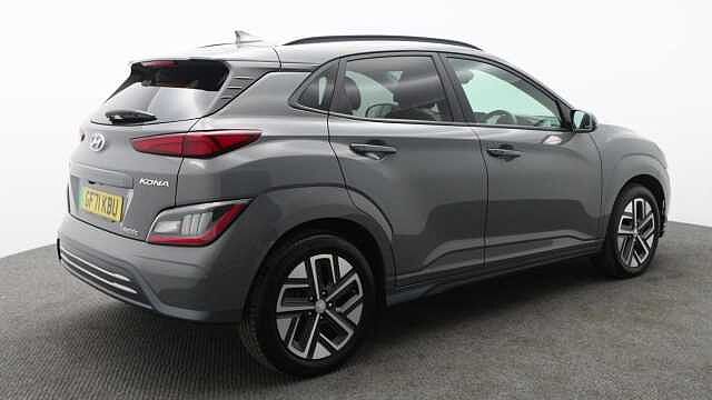 Hyundai KONA 64kWh Premium SUV 5dr Electric Auto (10.5kW Charger) (204 ps)