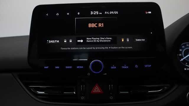 Hyundai i30 1.5 T-GDi MHEV Premium Tourer 5dr Petrol Hybrid Manual Euro 6 (s/s) (140 ps)