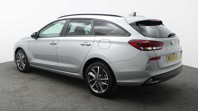 Hyundai i30 1.5 T-GDi MHEV Premium Tourer 5dr Petrol Hybrid Manual Euro 6 (s/s) (140 ps)