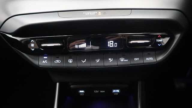 Hyundai i20 1.0 T-GDi Premium Hatchback 5dr Petrol DCT Euro 6 (s/s) (100 ps)