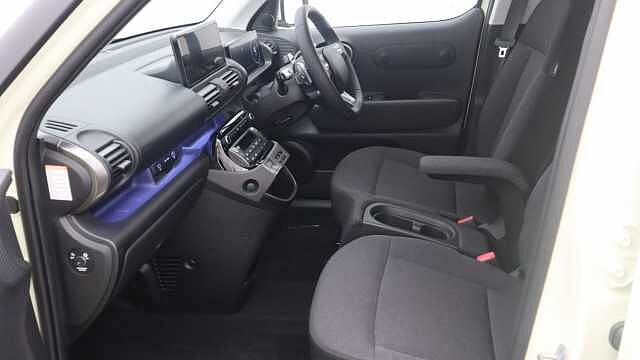 Hyundai INSTER Long Range 49kWh 02 SUV 5dr Electric Auto (115 ps)