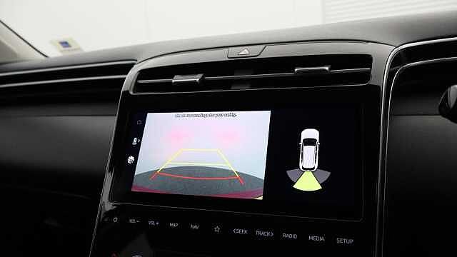 Hyundai TUCSON 1.6 T-GDi MHEV SE Connect SUV 5dr Petrol Hybrid DCT Euro 6 (s/s) (150 ps) Red