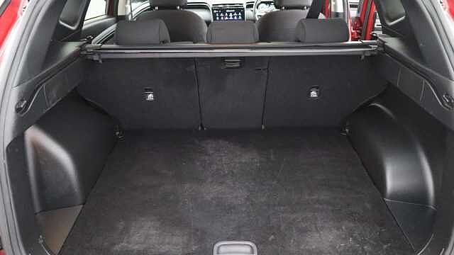 Hyundai TUCSON 1.6 T-GDi MHEV SE Connect SUV 5dr Petrol Hybrid DCT Euro 6 (s/s) (150 ps) Red