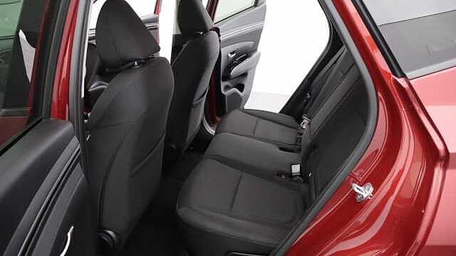 Hyundai TUCSON 1.6 T-GDi MHEV SE Connect SUV 5dr Petrol Hybrid DCT Euro 6 (s/s) (150 ps) Red