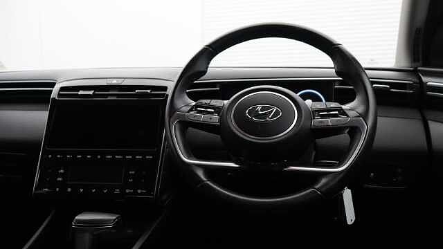 Hyundai TUCSON 1.6 T-GDi MHEV SE Connect SUV 5dr Petrol Hybrid DCT Euro 6 (s/s) (150 ps) Red