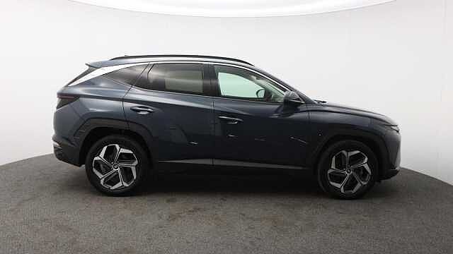 Hyundai TUCSON 1.6 h T-GDi Premium SUV 5dr Petrol Hybrid Auto Euro 6 (s/s) (230 ps)