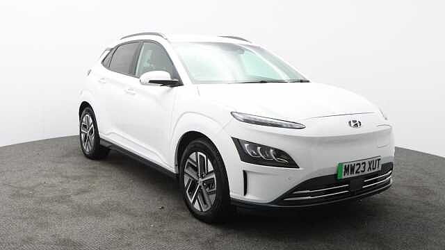 Hyundai KONA 64kWh Premium SUV 5dr Electric Auto (10.5kW Charger) (204 ps)