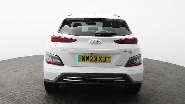 Hyundai KONA 64kWh Premium SUV 5dr Electric Auto (10.5kW Charger) (204 ps)