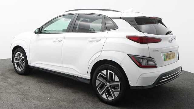 Hyundai KONA 64kWh Premium SUV 5dr Electric Auto (10.5kW Charger) (204 ps)