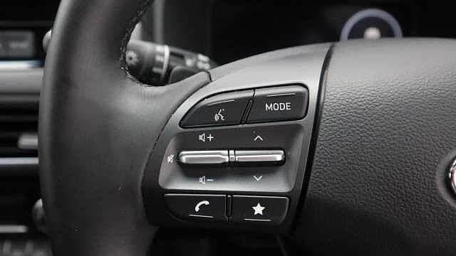 Hyundai KONA 1.6 h-GDi Ultimate SUV 5dr Petrol Hybrid DCT Euro 6 (s/s) (141 ps)
