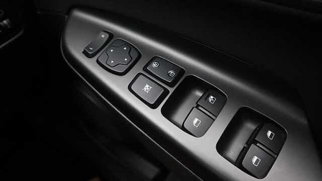 Hyundai KONA 1.0 T-GDi Play SUV 5dr Petrol Manual Euro 6 (s/s) (120 ps) Blue