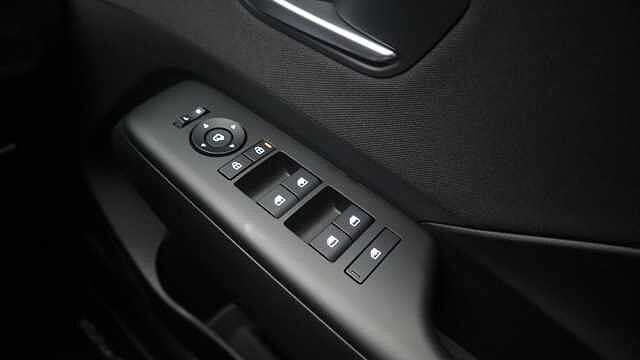 Hyundai KONA 1.0 T-GDi Advance SUV 5dr Petrol Manual Euro 6 (s/s) (100 ps) Meta Blue