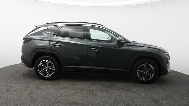 Hyundai TUCSON 1.6 T-GDi Advance SUV 5dr Petrol Manual Euro 6 (s/s) (160 ps) Cypress Green