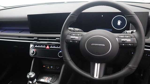 Hyundai TUCSON 1.6 T-GDi Advance SUV 5dr Petrol Manual Euro 6 (s/s) (160 ps) Shmmering Silver