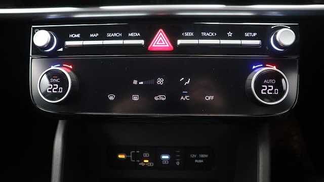 Hyundai TUCSON 1.6 T-GDi Advance SUV 5dr Petrol Manual Euro 6 (s/s) (160 ps) Shmmering Silver