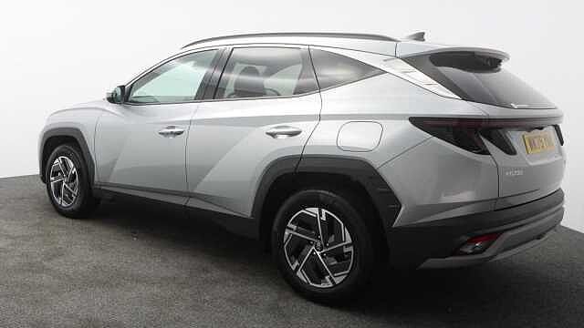 Hyundai TUCSON 1.6 T-GDi Advance SUV 5dr Petrol Manual Euro 6 (s/s) (160 ps) Shmmering Silver