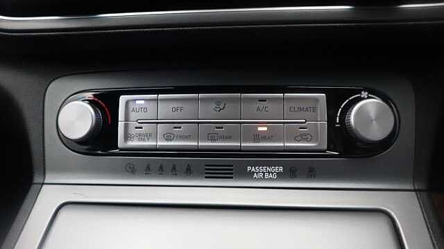 Hyundai KONA 64kWh Premium SUV 5dr Electric Auto (10.5kW Charger) (204 ps) Blue