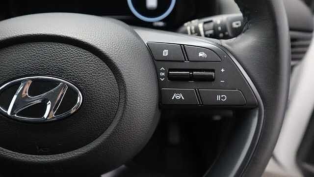 Hyundai I20 1.0 T-GDi MHEV SE Connect Hatchback 5dr Petrol Hybrid DCT Euro 6 (s/s) (100 ps) White