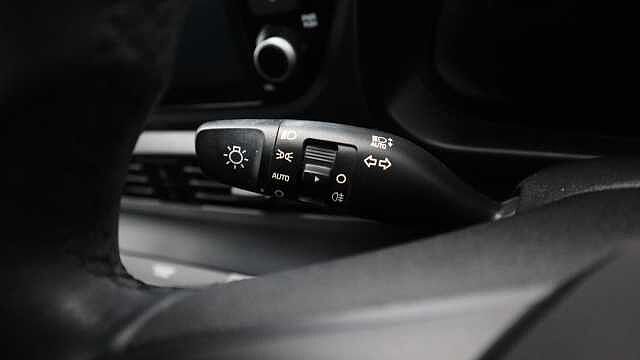 Hyundai I20 1.0 T-GDi MHEV SE Connect Hatchback 5dr Petrol Hybrid DCT Euro 6 (s/s) (100 ps) White