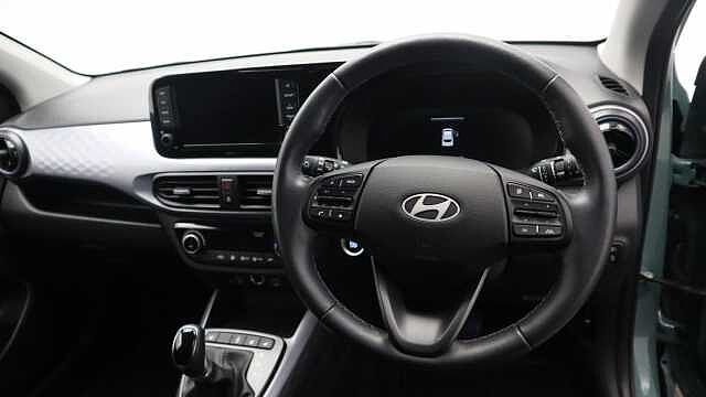 Hyundai i10 1.0 Premium Hatchback 5dr Petrol Auto Euro 6 (s/s) (63 ps)