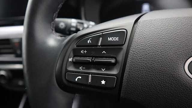 Hyundai i10 1.0 Premium Hatchback 5dr Petrol Auto Euro 6 (s/s) (63 ps)