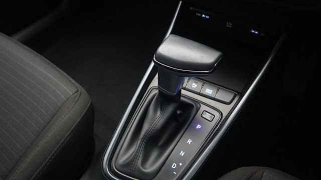 Hyundai I20 1.0 T-GDi MHEV SE Connect Hatchback 5dr Petrol Hybrid DCT Euro 6 (s/s) (100 ps) Blue