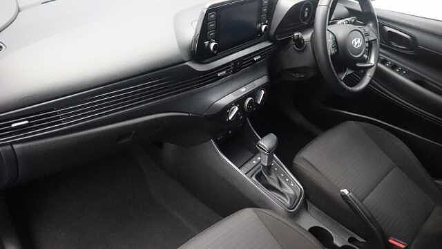 Hyundai I20 1.0 T-GDi MHEV SE Connect Hatchback 5dr Petrol Hybrid DCT Euro 6 (s/s) (100 ps) Blue