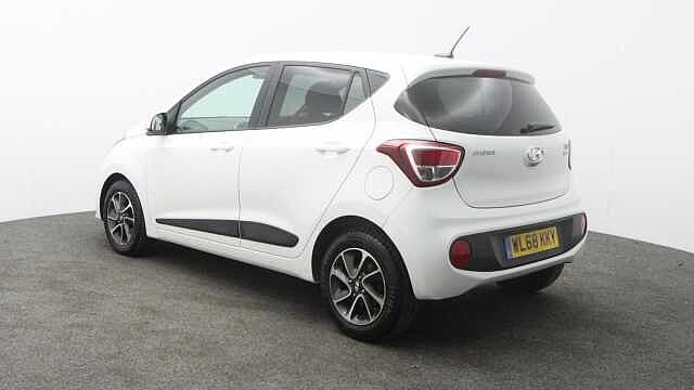 Hyundai I10 1.2 Premium Hatchback 5dr Petrol Manual Euro 6 (87 ps) White