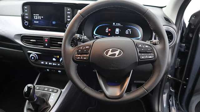 Hyundai i10 1.2 Premium Hatchback 5dr Petrol Auto Euro 6 (s/s) (79 ps)