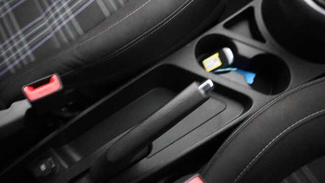 Hyundai i10 1.2 Premium Hatchback 5dr Petrol Auto Euro 6 (s/s) (79 ps)