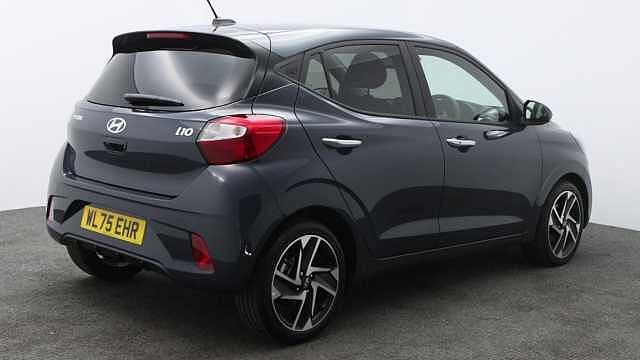 Hyundai i10 1.2 Premium Hatchback 5dr Petrol Auto Euro 6 (s/s) (79 ps)