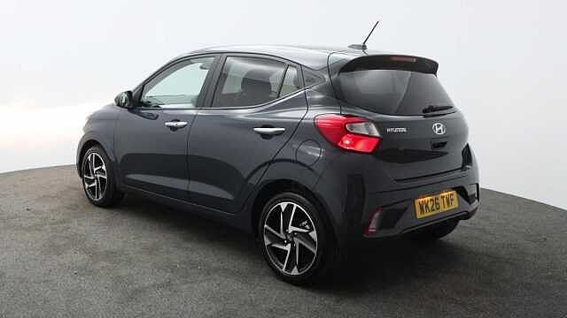 Hyundai i10 1.2 Premium Hatchback 5dr Petrol Auto Euro 6 (s/s) (79 ps)