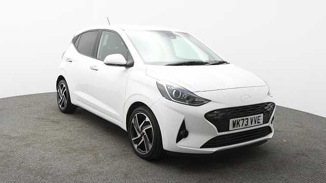 Hyundai i10 1.2 Premium Hatchback 5dr Petrol Manual Euro 6 (s/s) (84 ps)