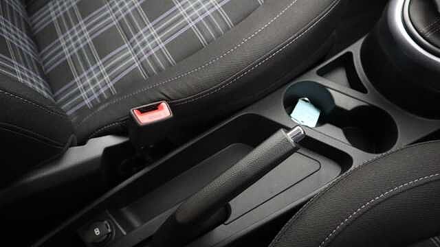 Hyundai i10 1.2 Premium Hatchback 5dr Petrol Auto Euro 6 (s/s) (79 ps)