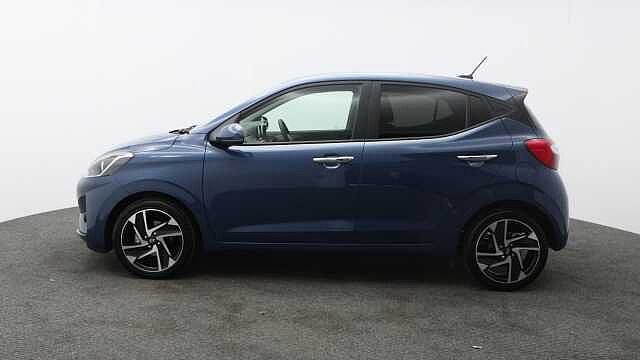 Hyundai i10 1.2 Premium Hatchback 5dr Petrol Auto Euro 6 (s/s) (79 ps)