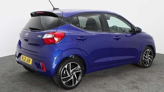 Hyundai i10 1.2 Premium Hatchback 5dr Petrol Auto Euro 6 (s/s) (84 ps)