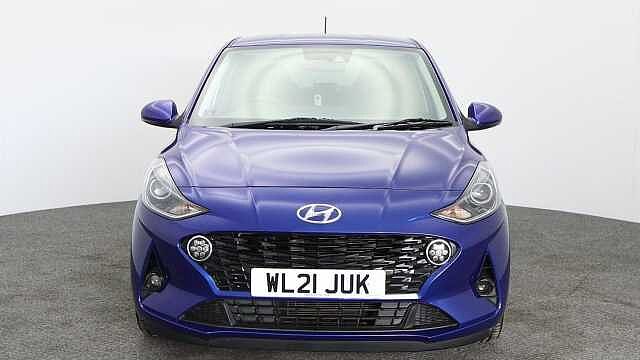 Hyundai i10 1.2 Premium Hatchback 5dr Petrol Auto Euro 6 (s/s) (84 ps)