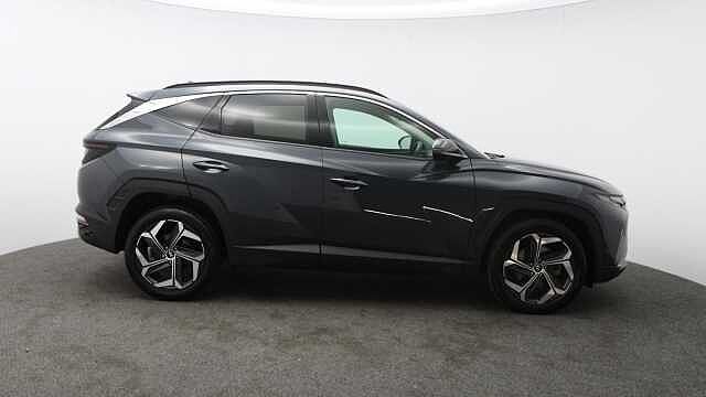Hyundai TUCSON 1.6 h T-GDi Premium SUV 5dr Petrol Hybrid Auto Euro 6 (s/s) (230 ps) Grey